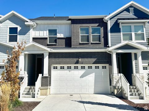 Photo of 13129 S KEEGAN DR, Herriman, UT 84096 (MLS # 2116211)