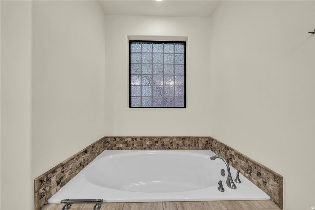 KACHINA SPRINGS EAST - Residential