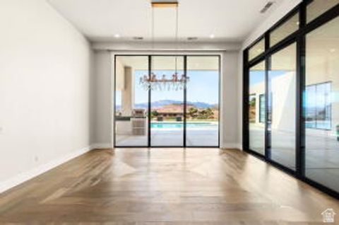 Tiny photo for 1141 E LOST RIDGE DR, Washington, UT 84780 (MLS # 2158476)