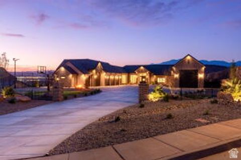 Tiny photo for 1141 E LOST RIDGE DR, Washington, UT 84780 (MLS # 2158476)