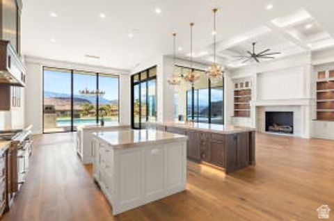 Tiny photo for 1141 E LOST RIDGE DR, Washington, UT 84780 (MLS # 2158476)