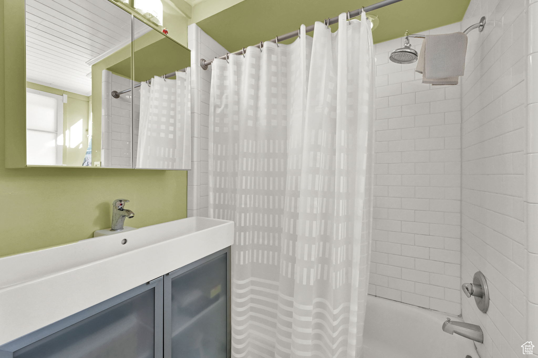 AVENUES - Residential