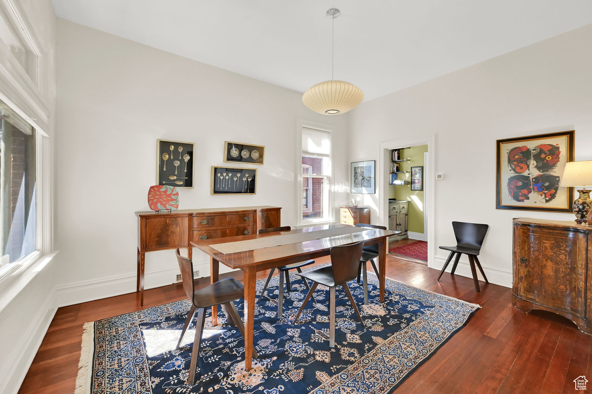 AVENUES - Residential