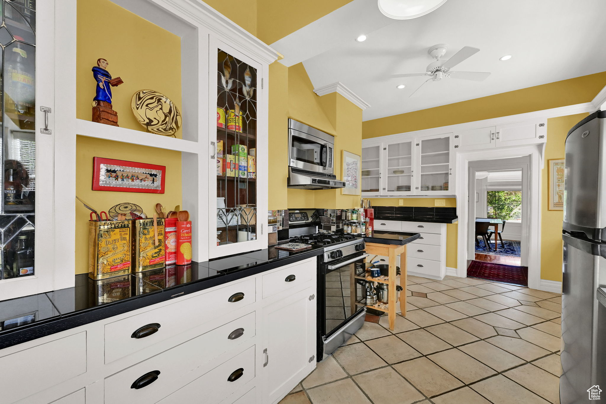 AVENUES - Residential