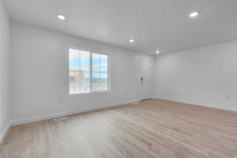 Tiny photo for 1846 E ALBION DR #1152, Salem, UT 84653 (MLS # 2135024)