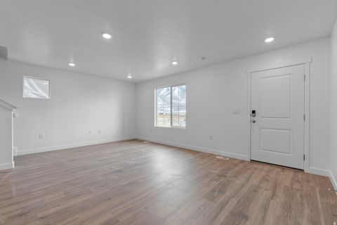 Tiny photo for 1846 E ALBION DR #1152, Salem, UT 84653 (MLS # 2135024)