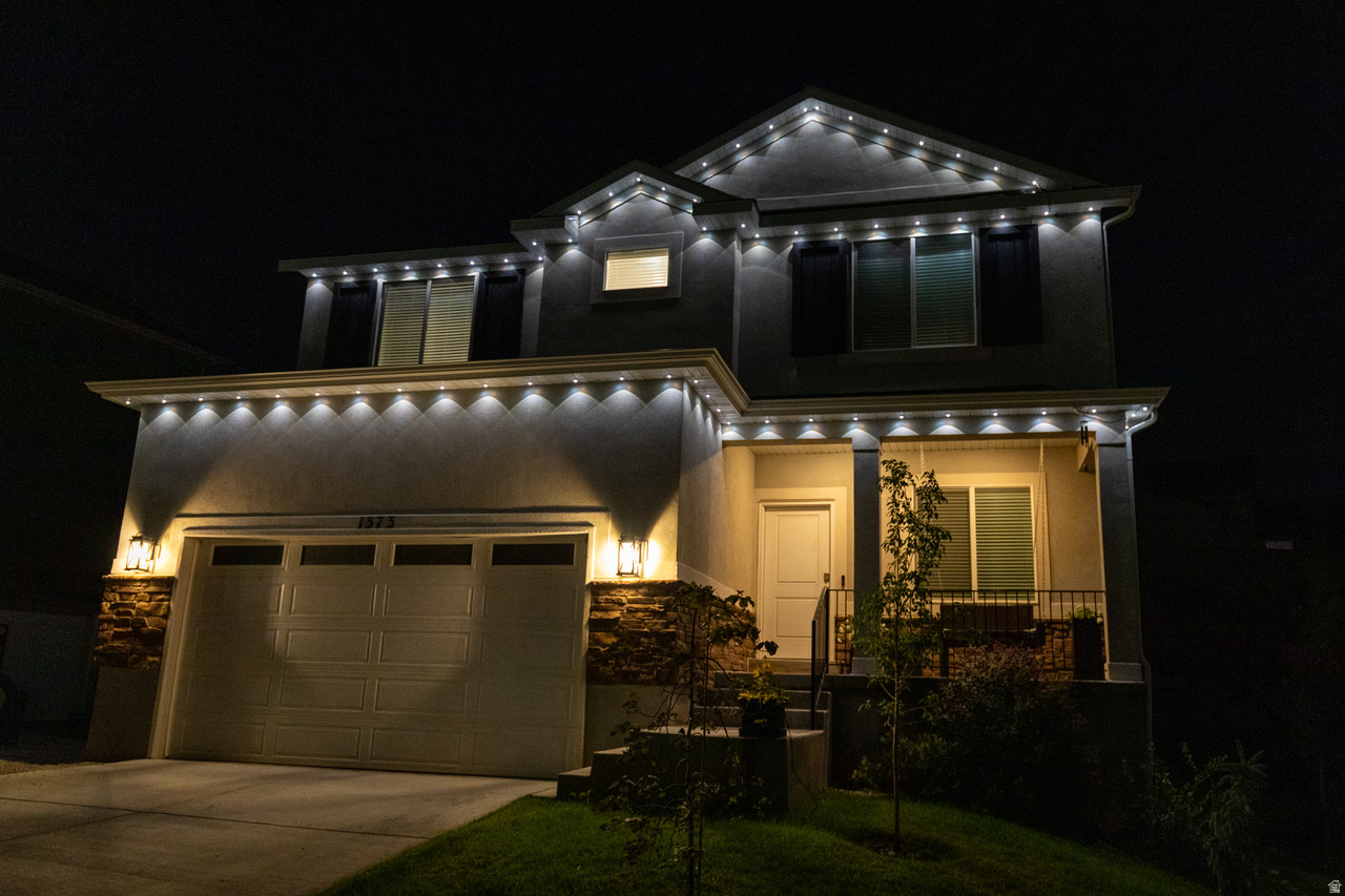 FOOTHILL VILLAGE - Residential