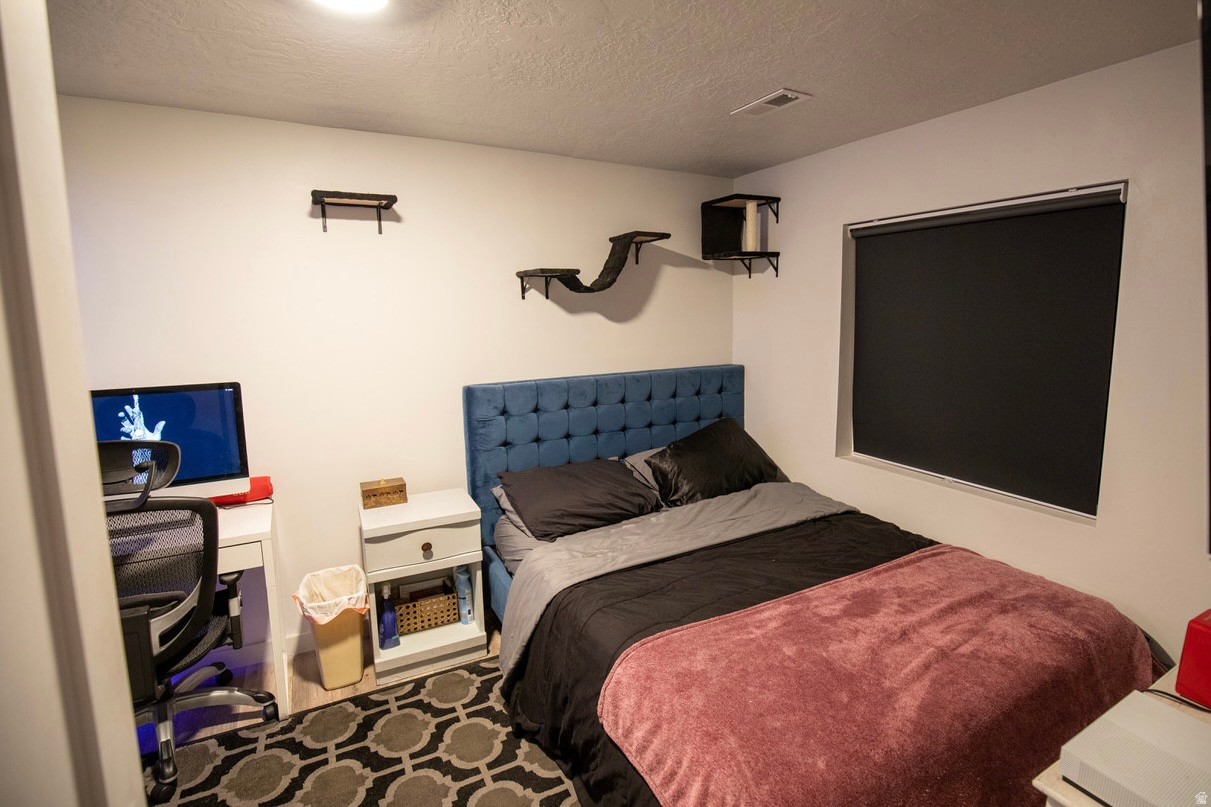 FOOTHILL VILLAGE - Residential