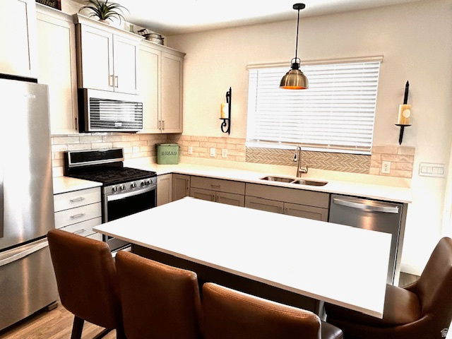 FOOTHILL VILLAGE - Residential