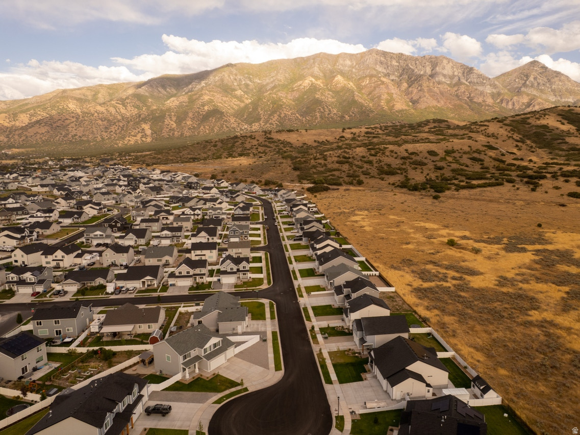 FOOTHILL VILLAGE - Residential