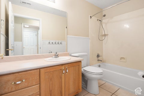 Tiny photo for 360 N 500 W #103, Bountiful, UT 84010 (MLS # 2191770)