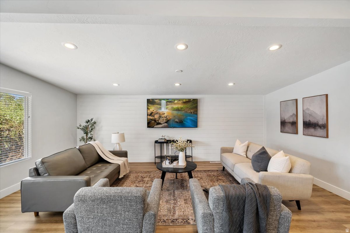 MELDRUM HEIGHTS - Residential