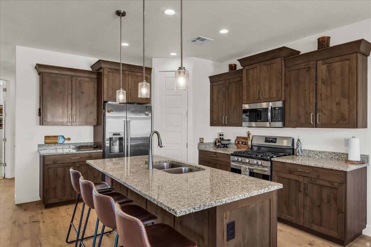 LAVA KNOLLS PH 1 - Residential