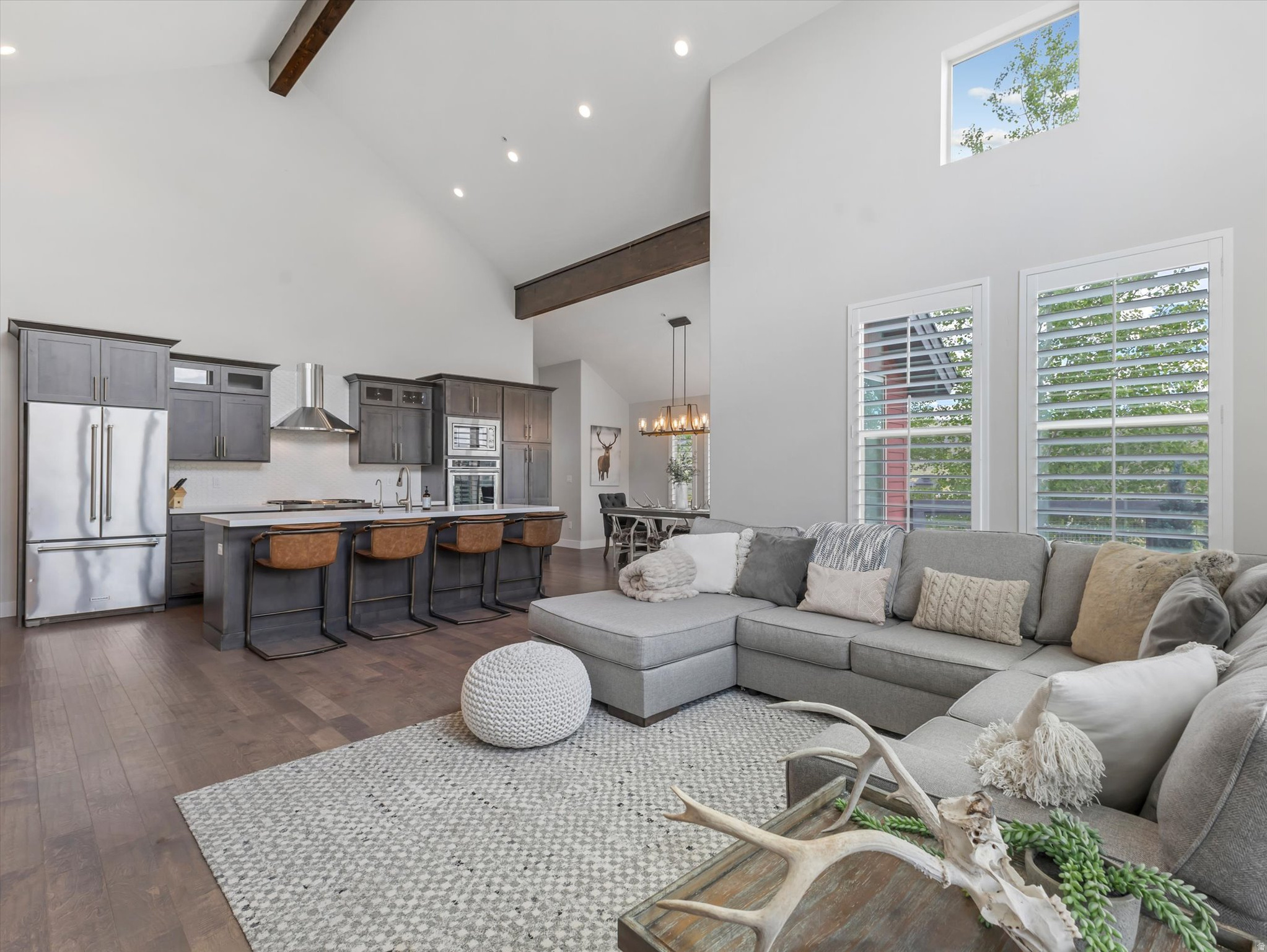 QUARRY VILLAGE CONDOMINIUMS - Residential