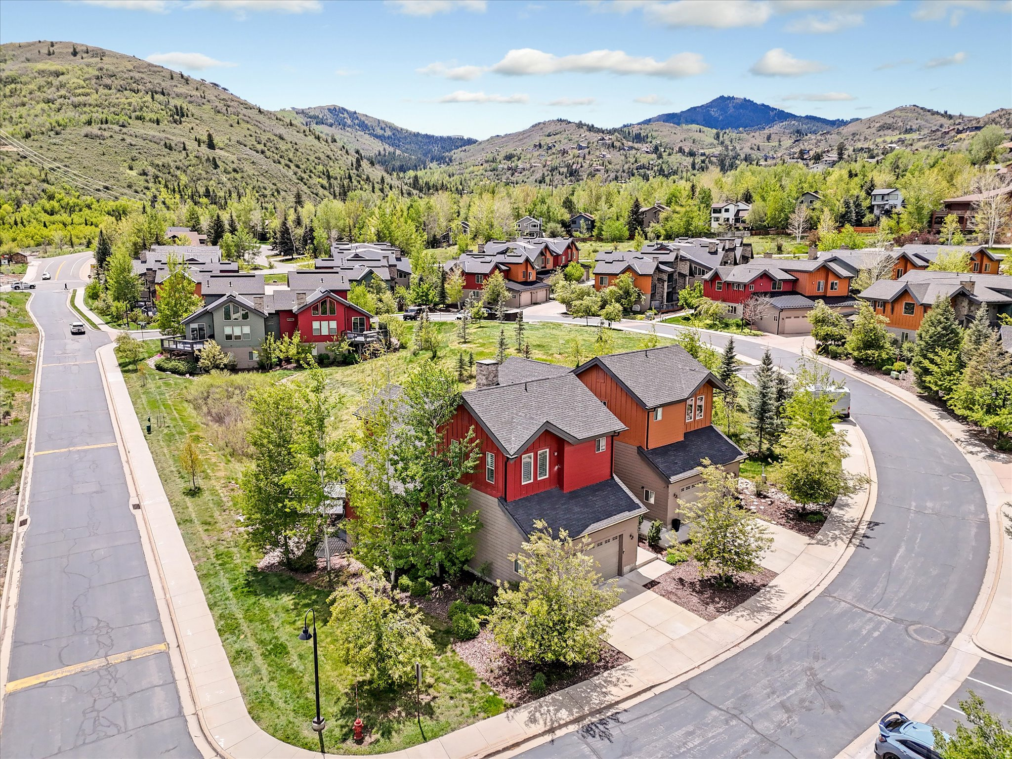 QUARRY VILLAGE CONDOMINIUMS - Residential