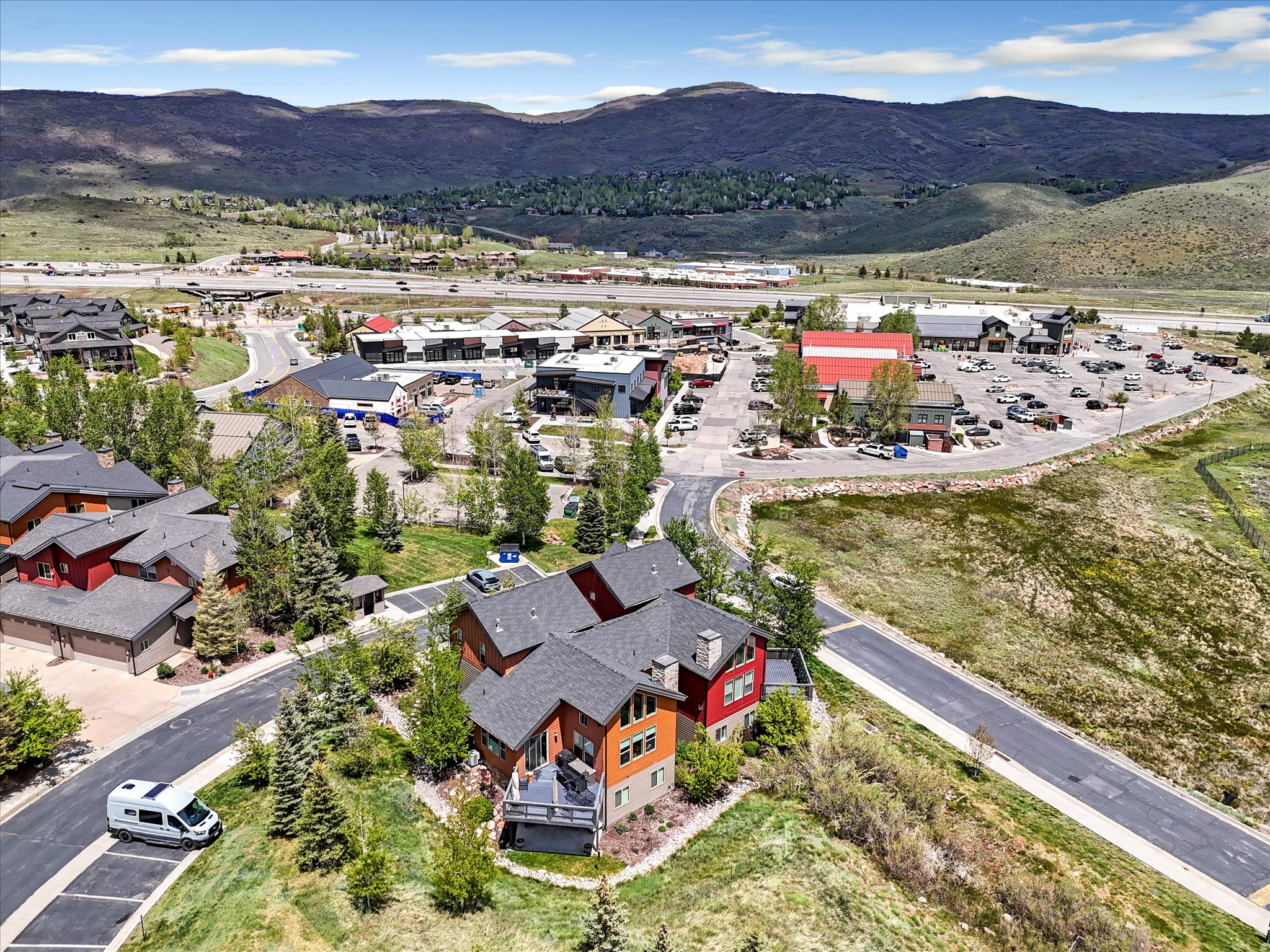 QUARRY VILLAGE CONDOMINIUMS - Residential