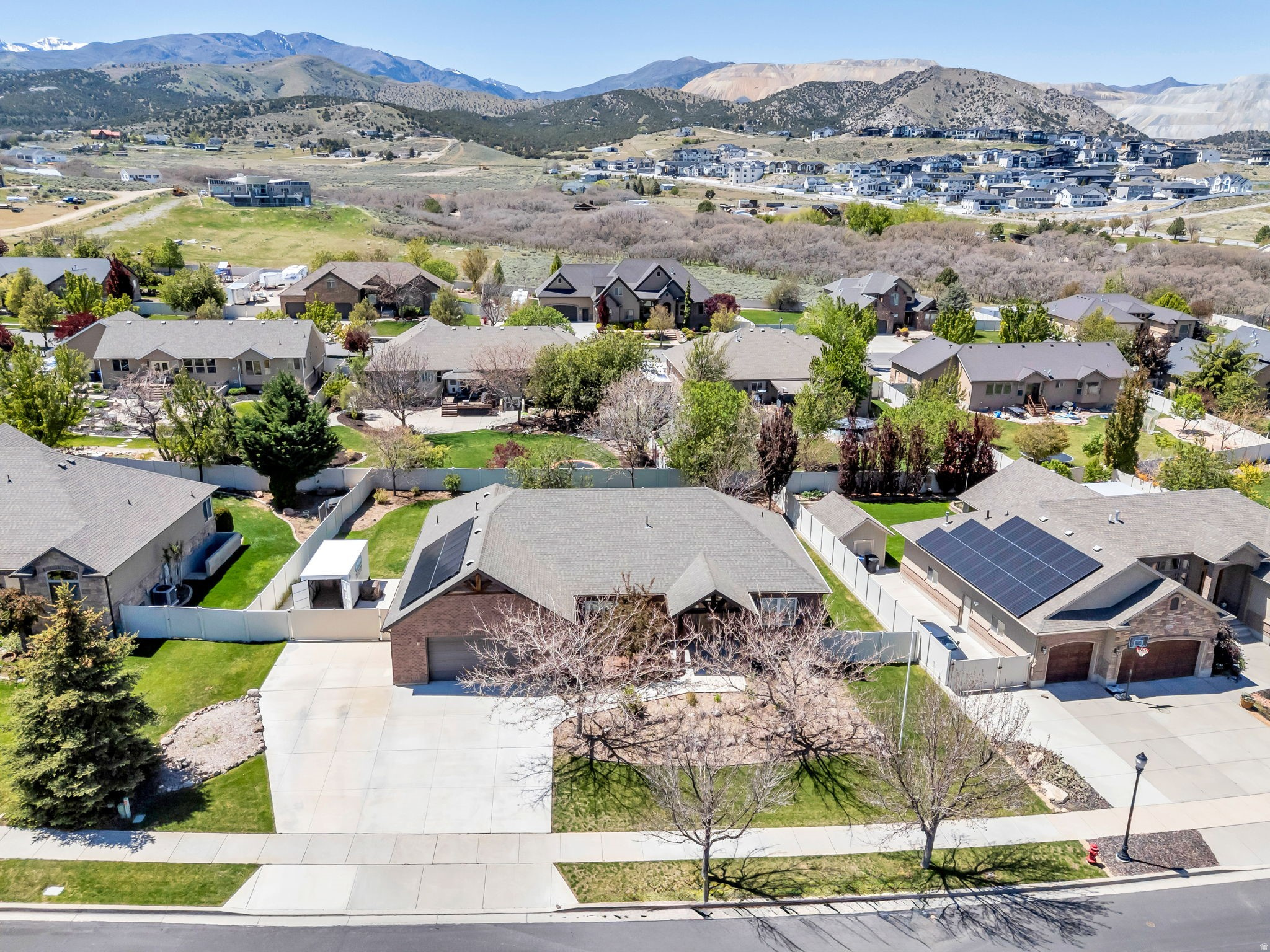 COVE AT HERRIMAN SPRINGS - Residential
