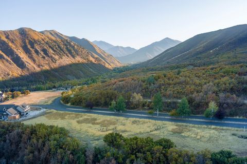 Tiny photo for 151 S MEADOW DR E #19, Springville, UT 84663 (MLS # 2123769)