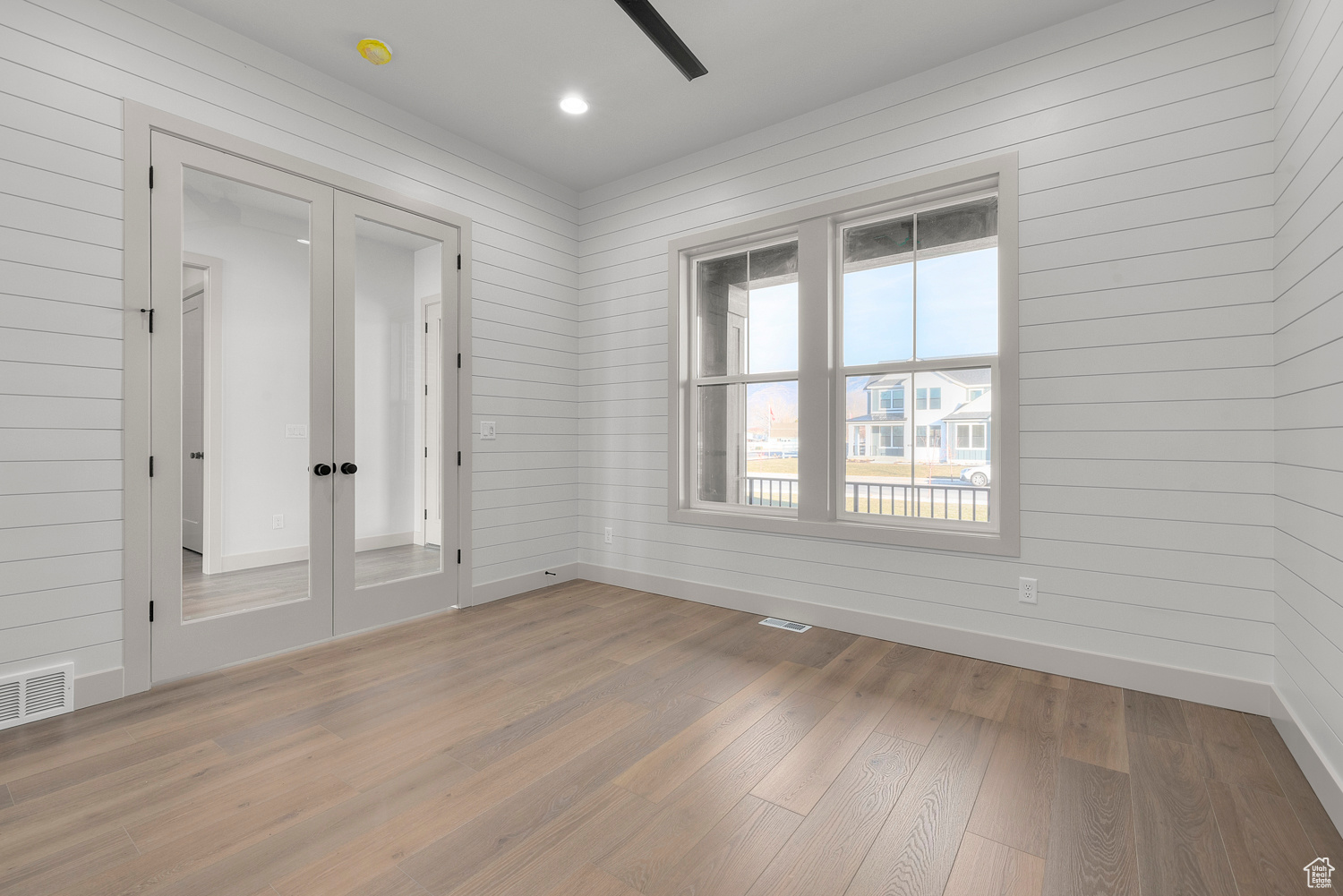 BELMONT FARMS 3 - Residential