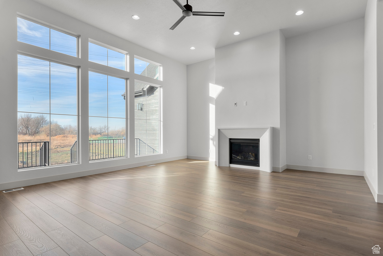 BELMONT FARMS 3 - Residential