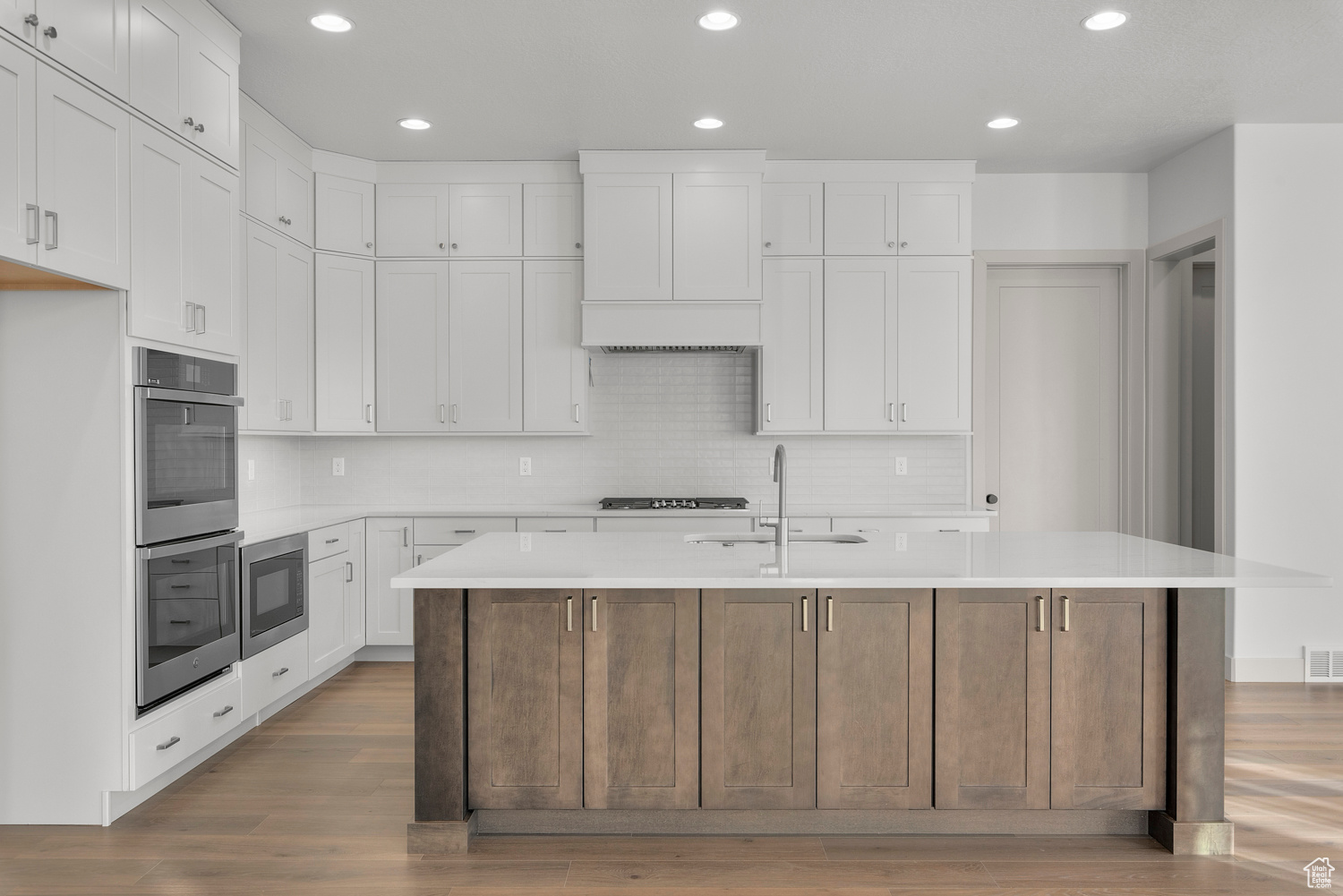 BELMONT FARMS 3 - Residential