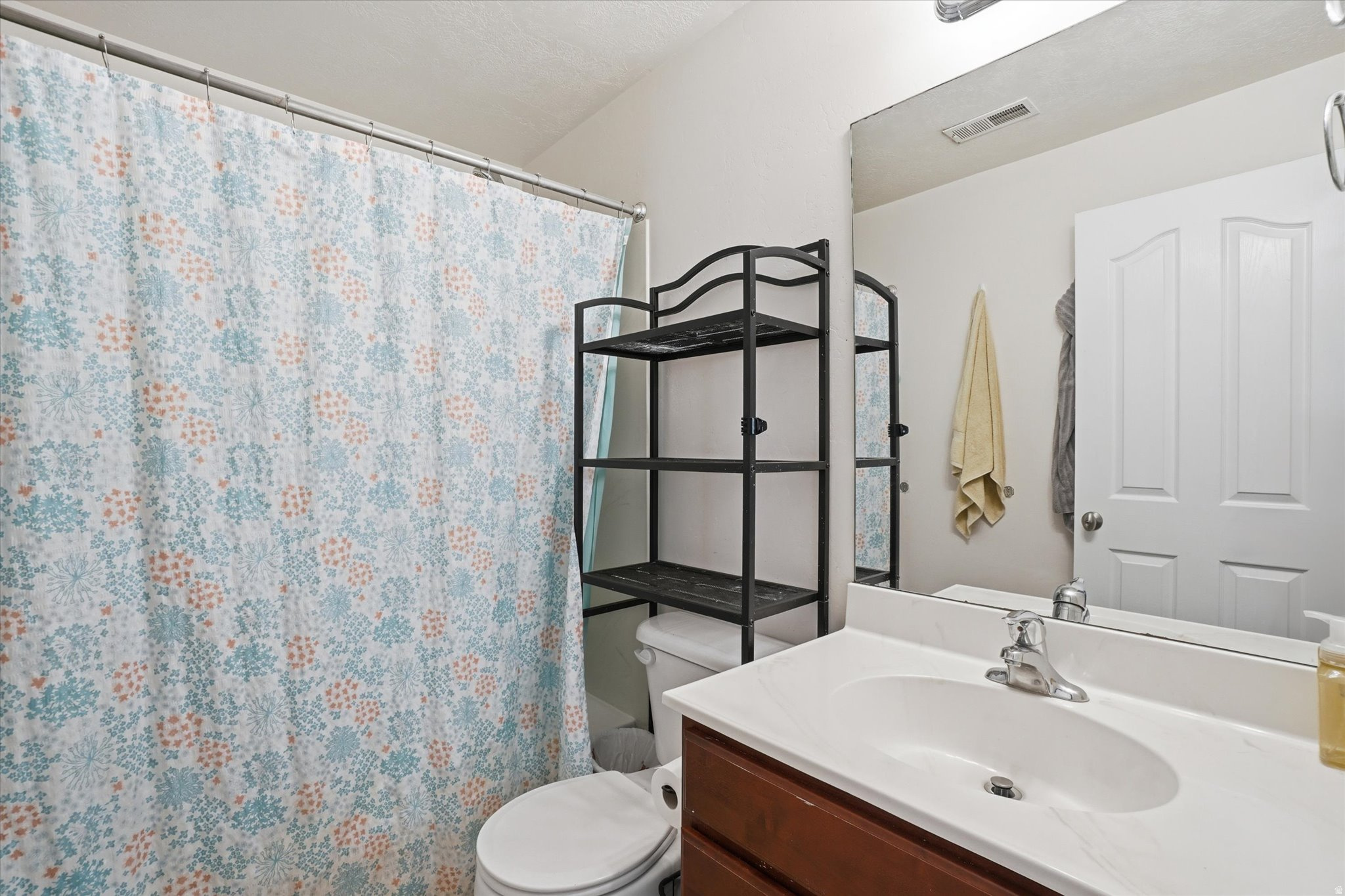 MEADOWBROOK FARMS - Residential
