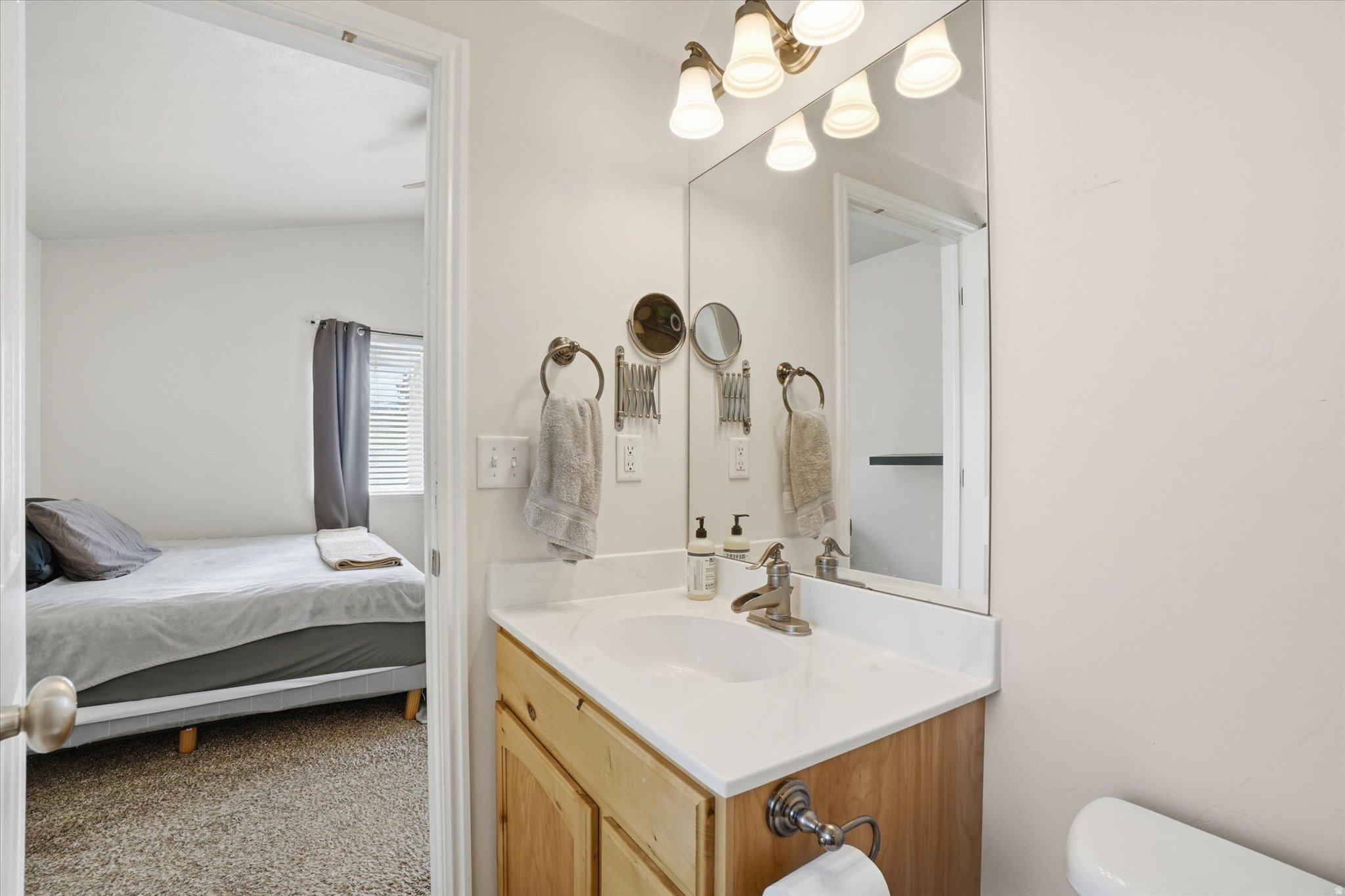 MEADOWBROOK FARMS - Residential
