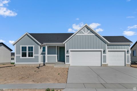 Photo of 2571 N 3200 W, Clinton, UT 84015 (MLS # 2119748)