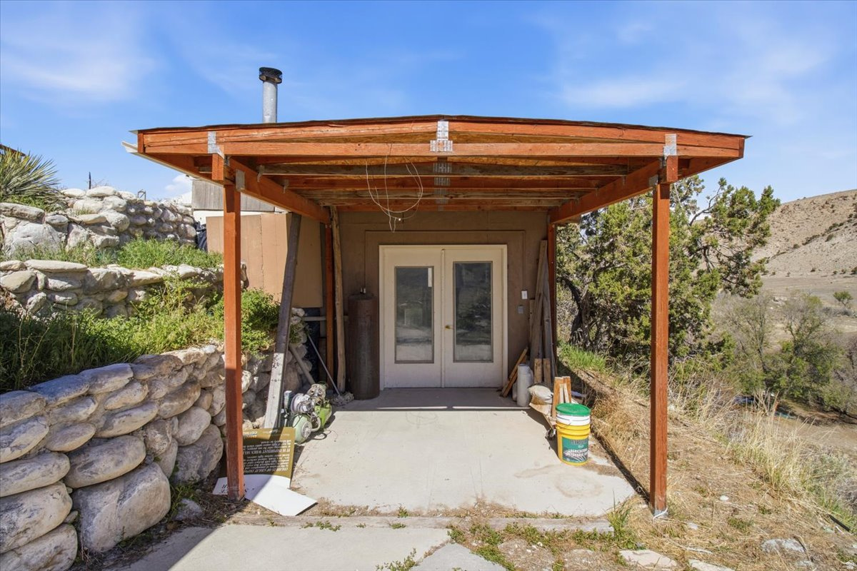 YOUNG PROPERTY - Residential
