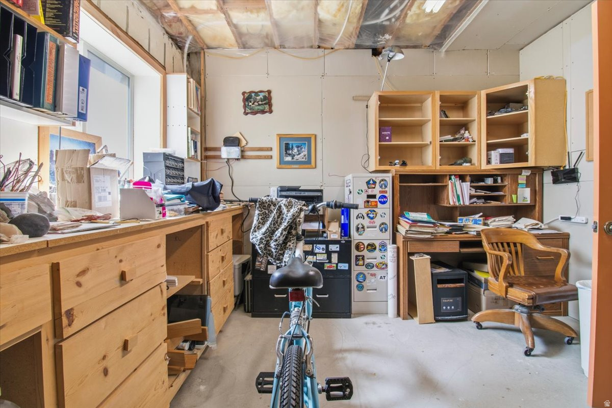 YOUNG PROPERTY - Residential