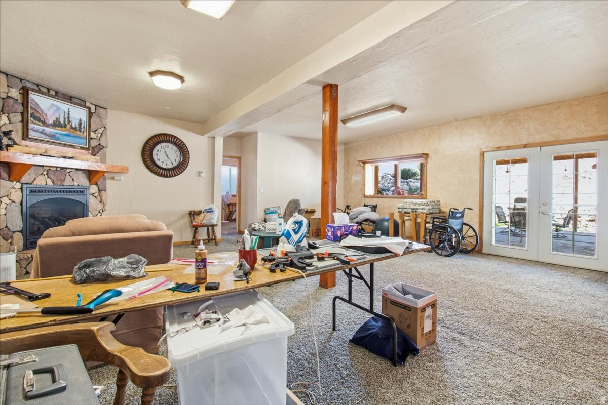 YOUNG PROPERTY - Residential