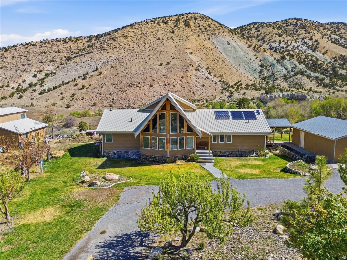 YOUNG PROPERTY - Residential