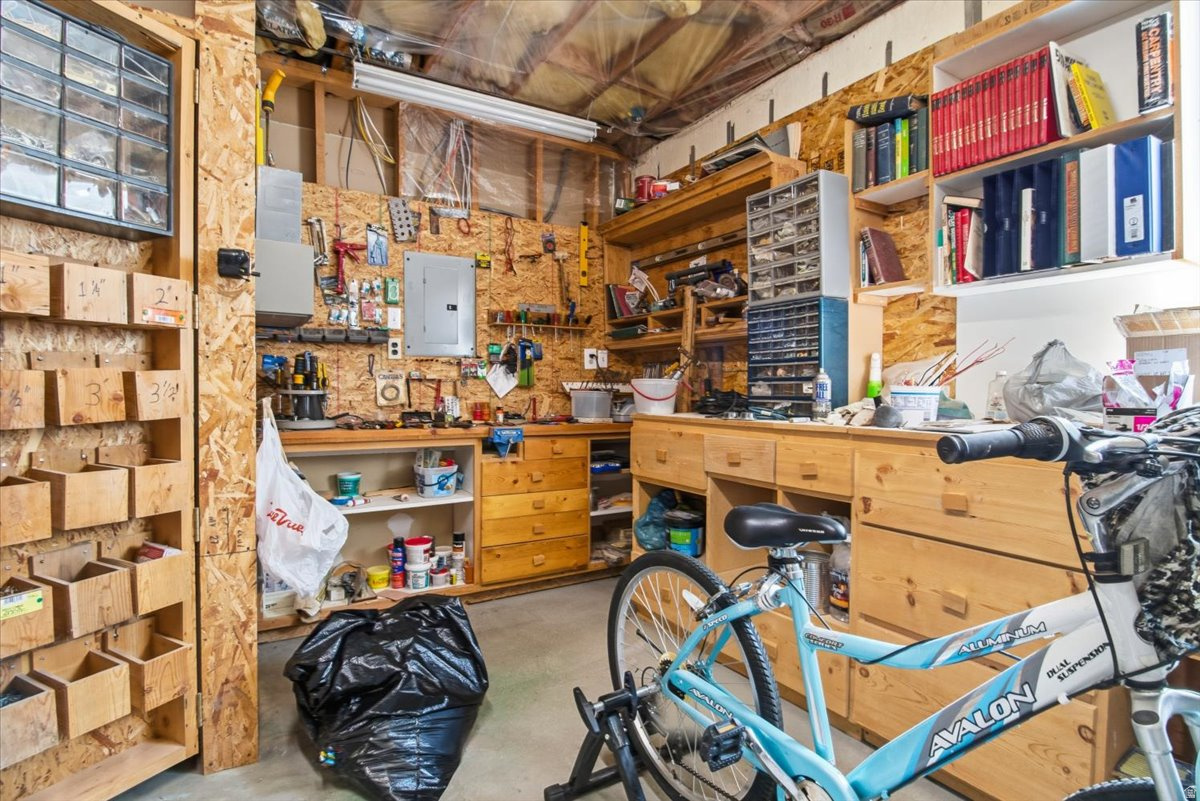 YOUNG PROPERTY - Residential