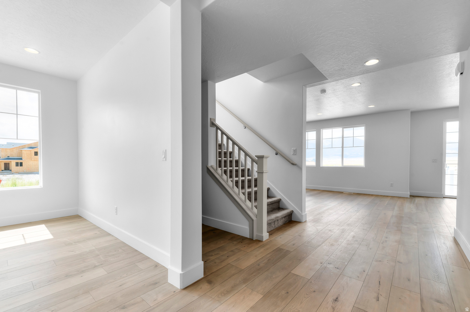 OVERLAND COLLECTION V2 236 - Residential