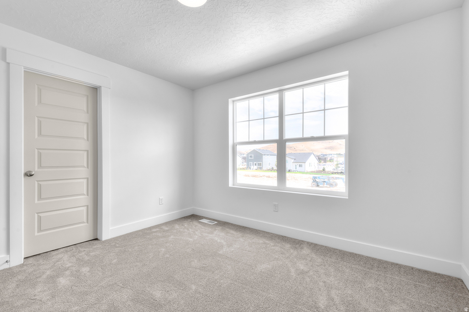 OVERLAND COLLECTION V2 236 - Residential