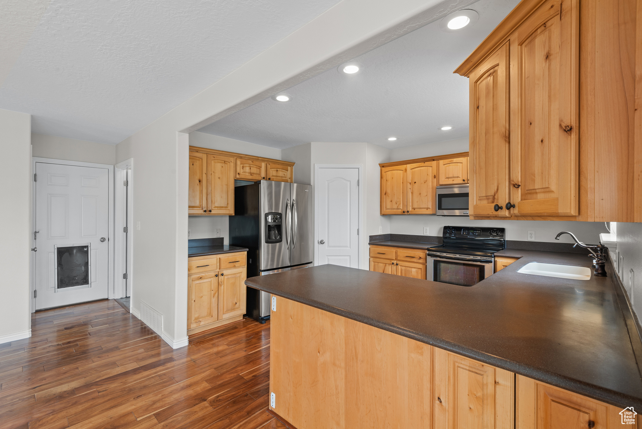 MAPLES AT JORDAN HILLS PHASE 5 - Residential