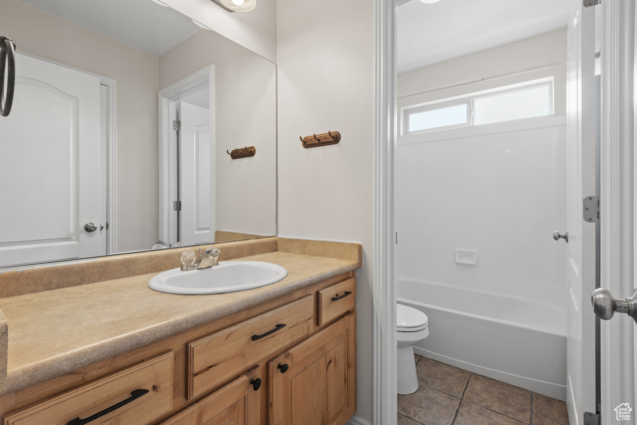 MAPLES AT JORDAN HILLS PHASE 5 - Residential