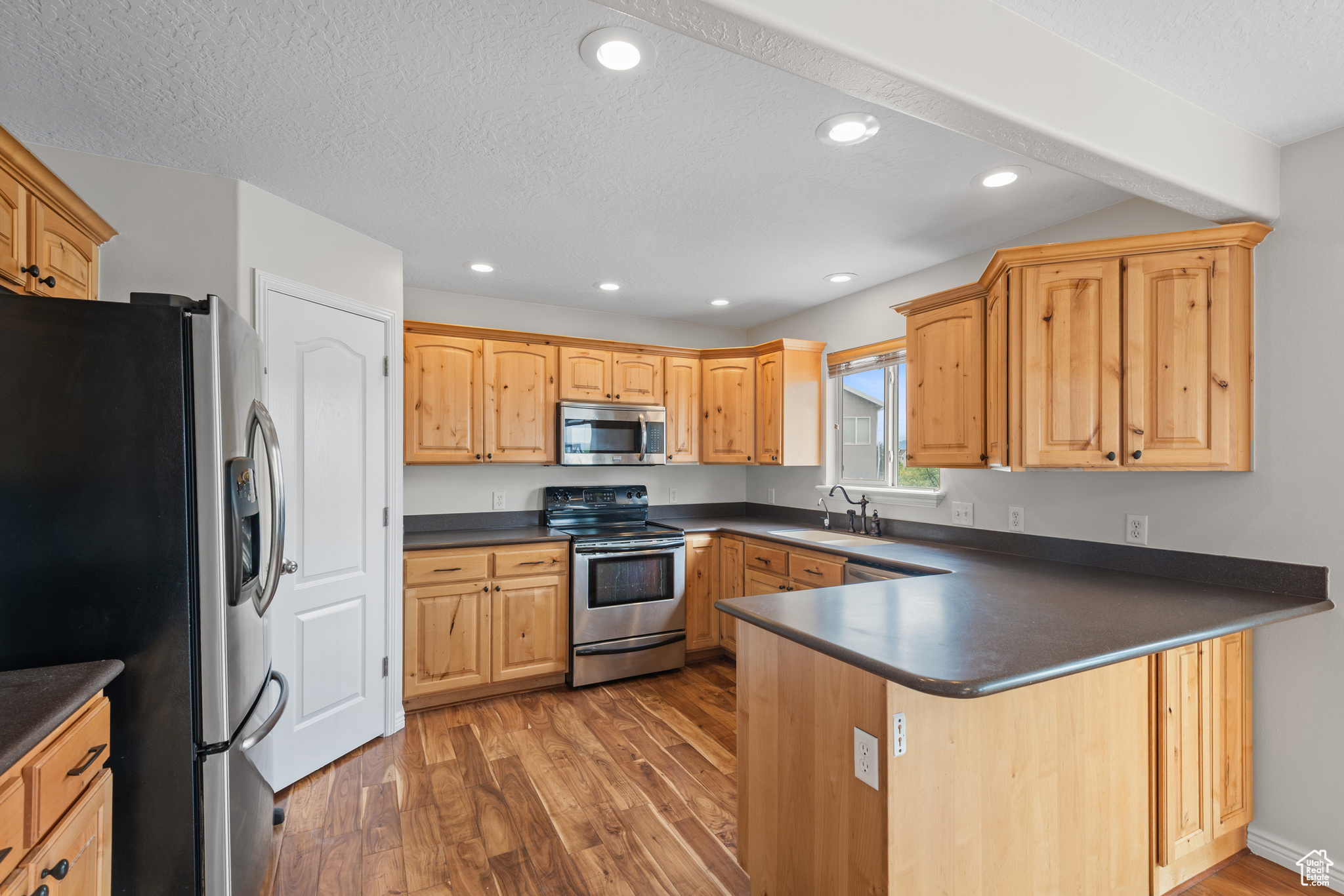 MAPLES AT JORDAN HILLS PHASE 5 - Residential