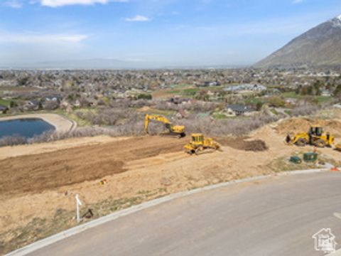 Tiny photo for 304 S KRISSA ST #3, Mapleton, UT 84664 (MLS # 2119938)