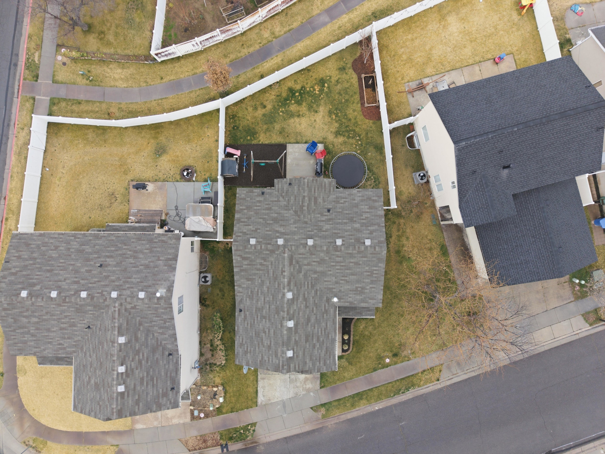 KAUFMAN AND BROAD AT PILGRIMS LANDING - Residential