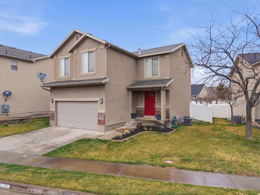 Photo of 4092 N BOUNTY CV W, Lehi, UT 84048 (MLS # 2141375)