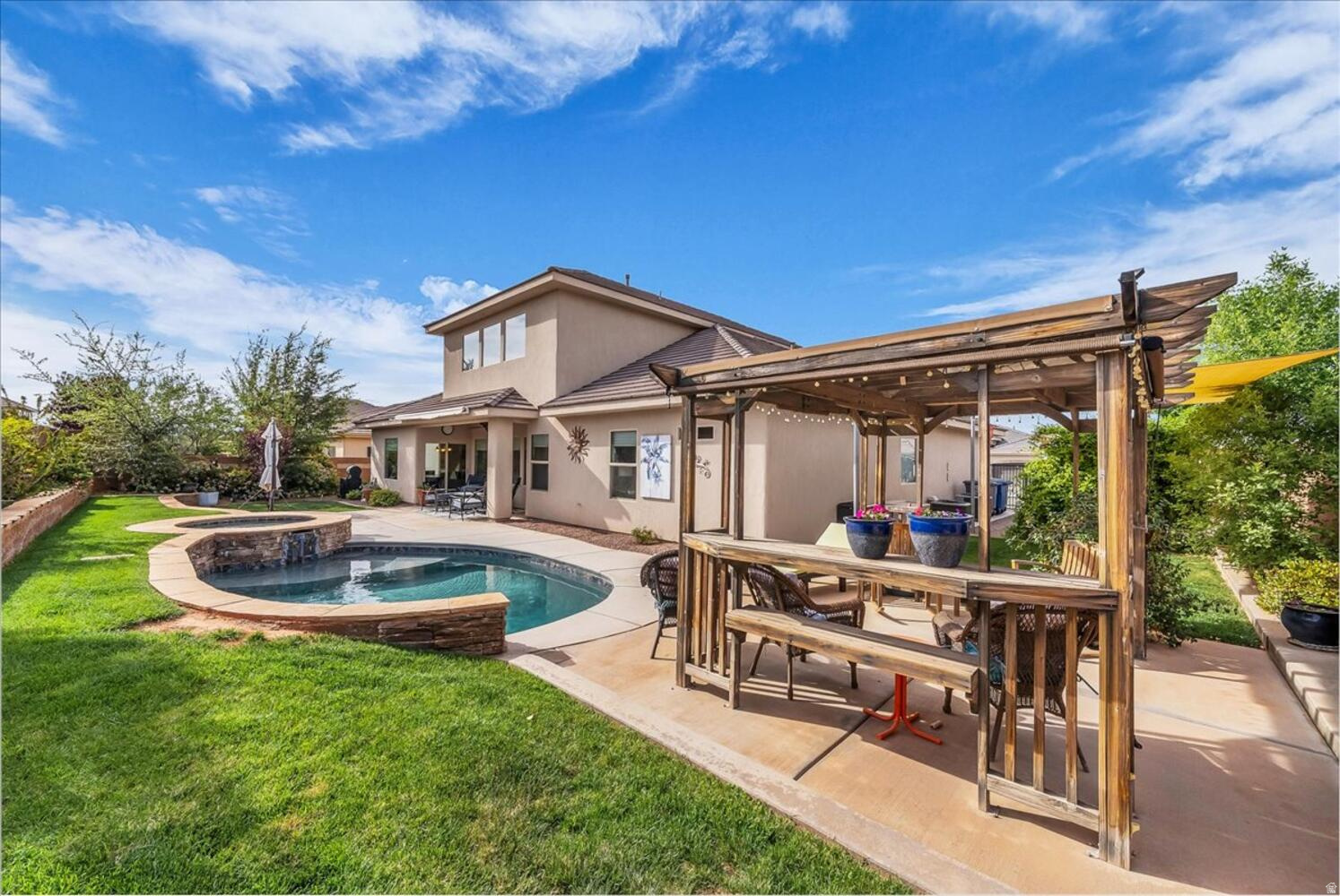 REDWOOD ESTATES PH 8A - Residential