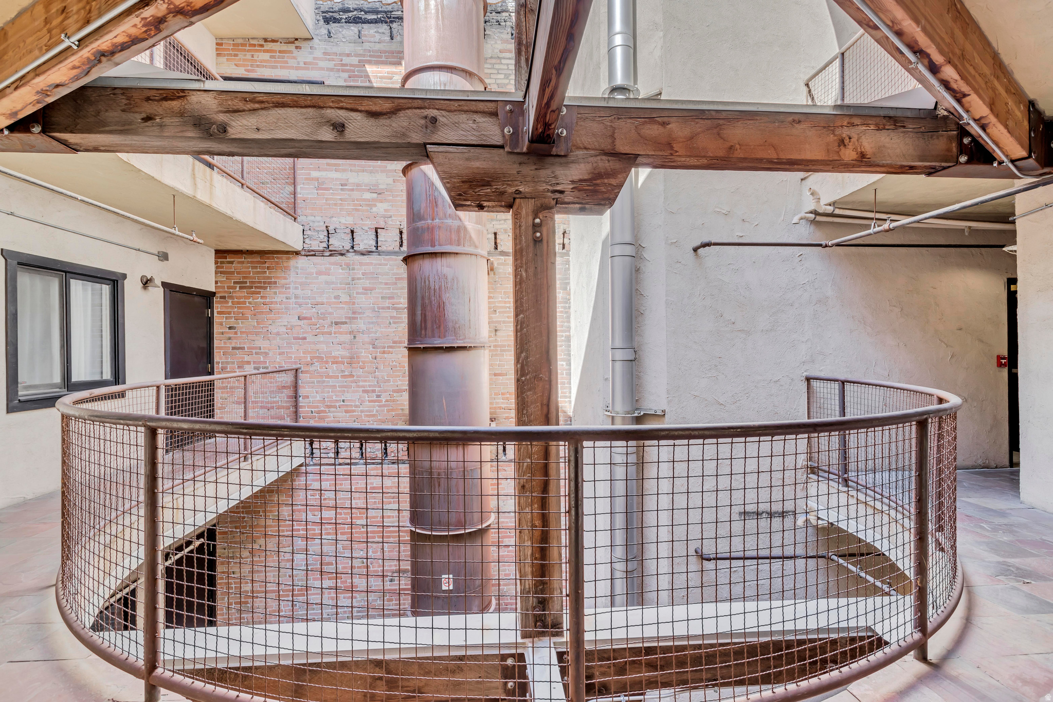 WAREHOUSE DISTRICT - Residential