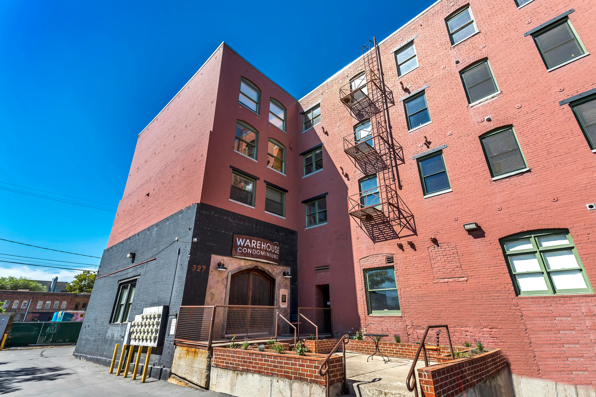 WAREHOUSE DISTRICT - Residential