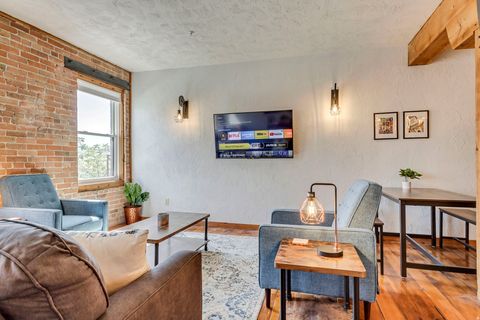 Tiny photo for 327 W 200 S #305, Salt Lake City, UT 84101 (MLS # 2135707)