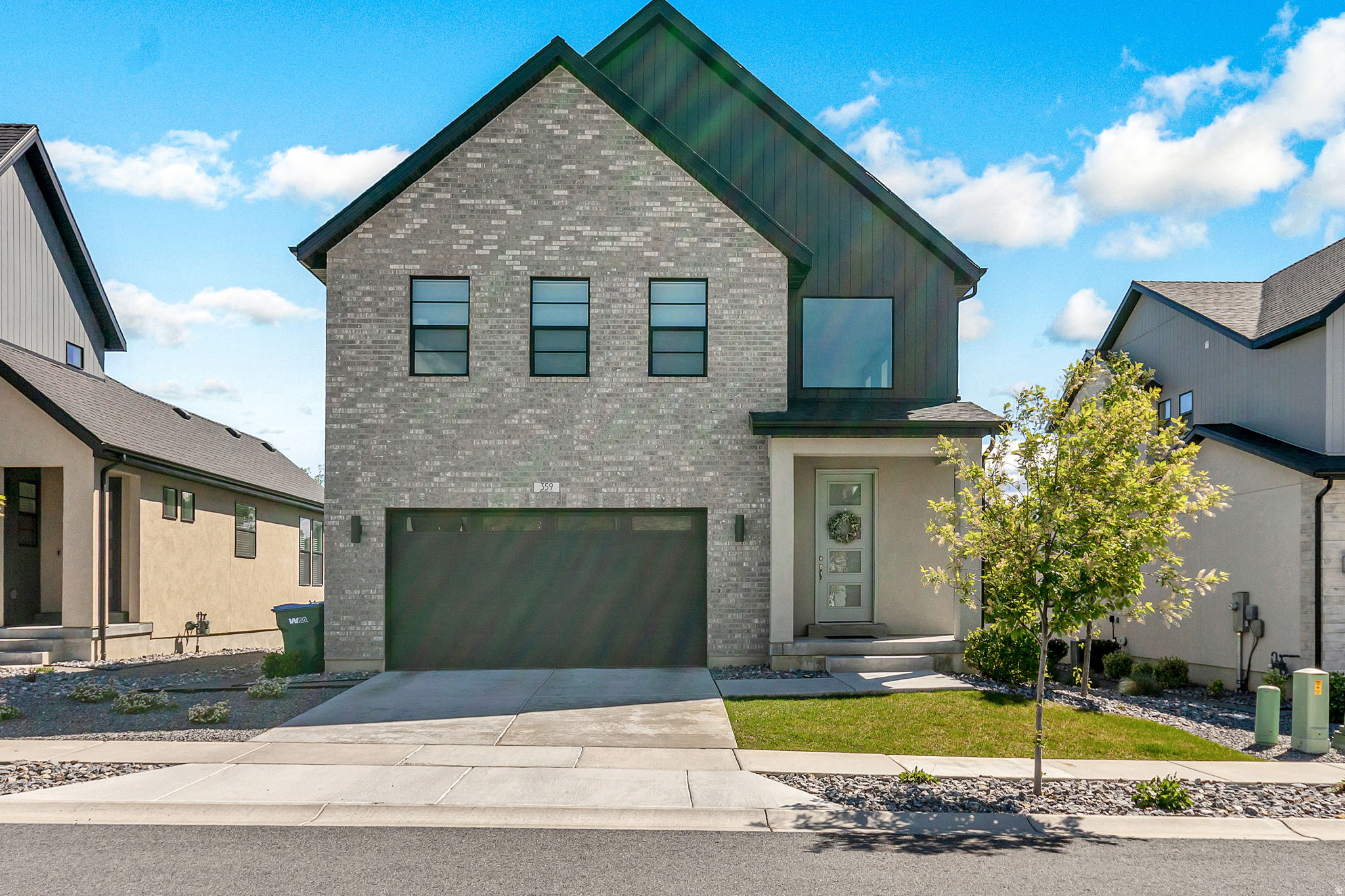 PARKVIEW COTTAGES - Residential