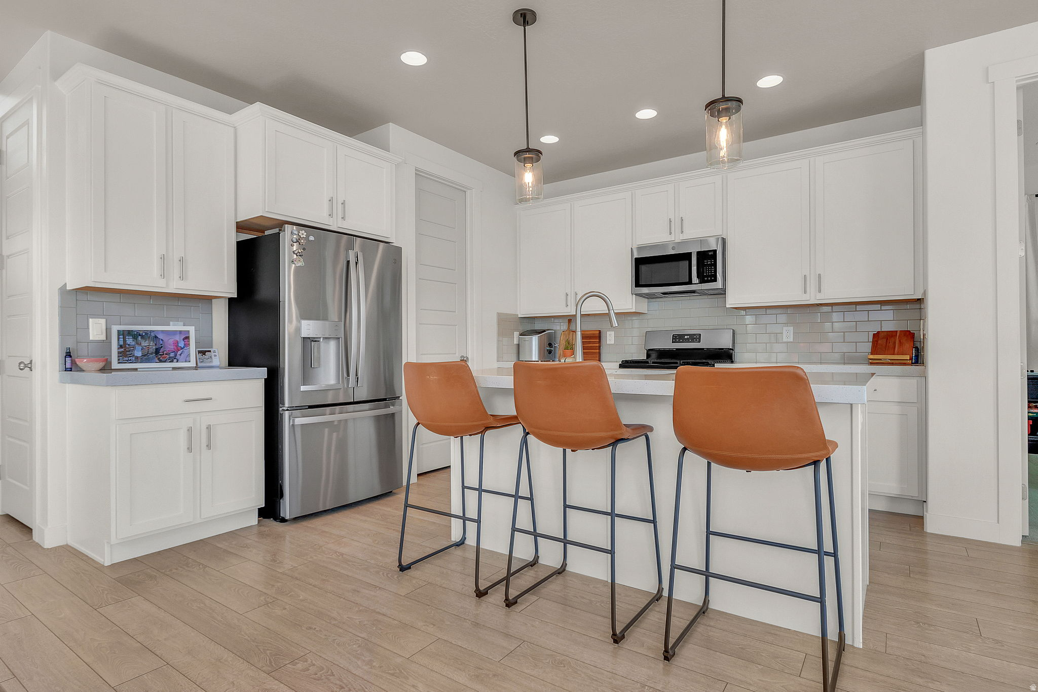 PARKVIEW COTTAGES - Residential