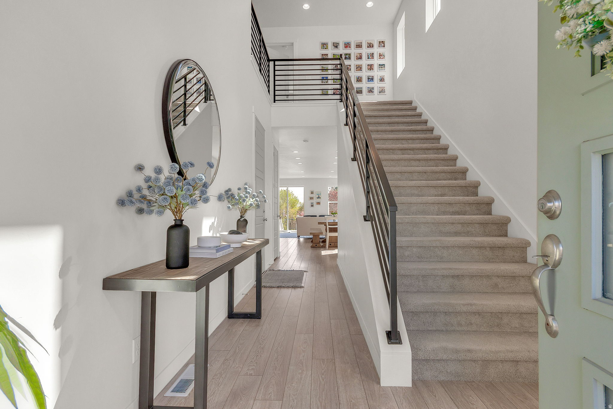PARKVIEW COTTAGES - Residential