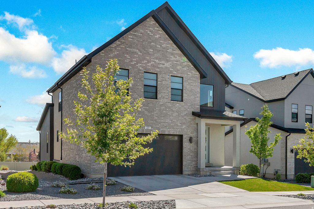 Photo of 359 W 3050 N, Lehi, UT 84043 (MLS # 2156519)