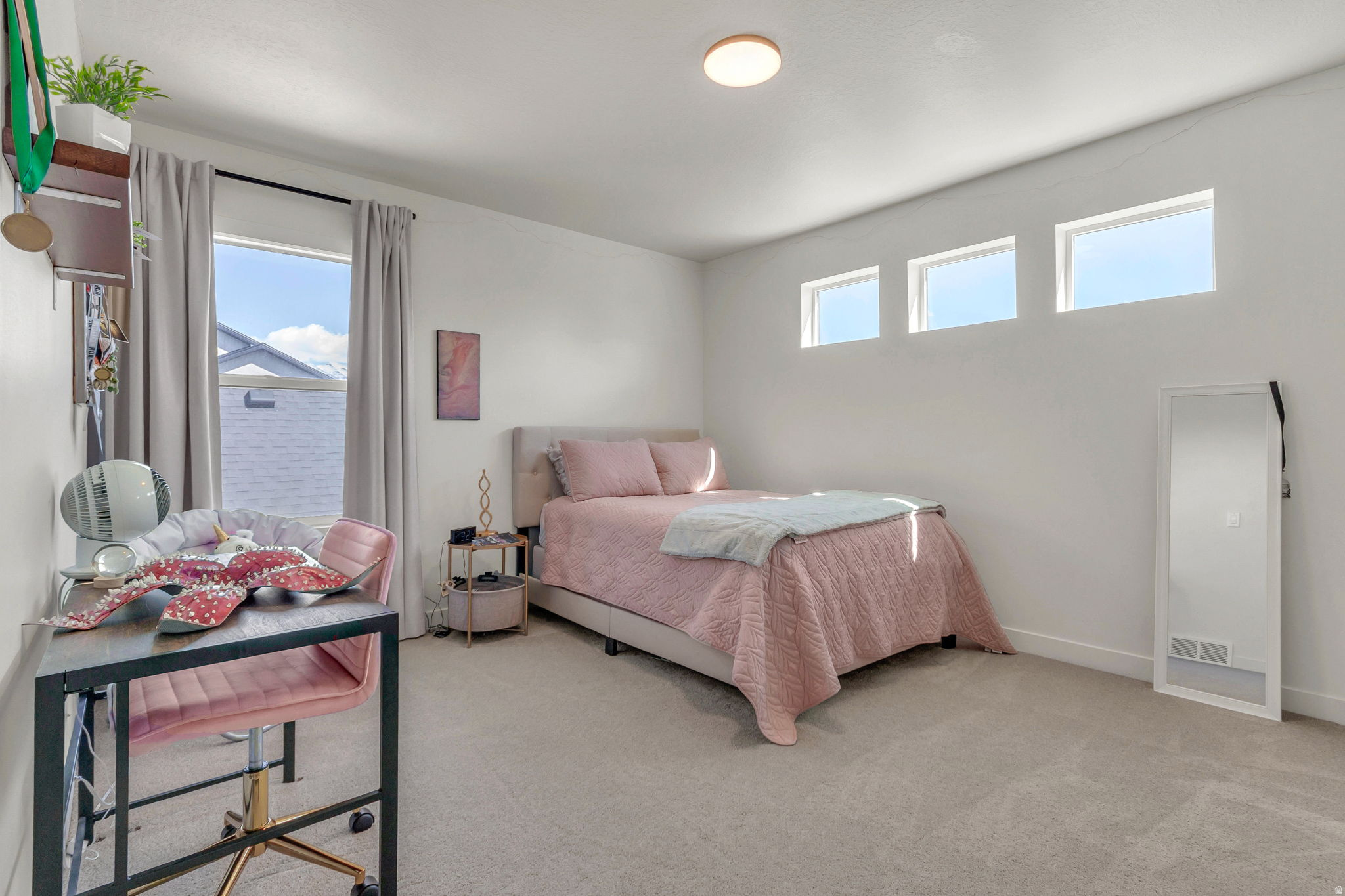 PARKVIEW COTTAGES - Residential